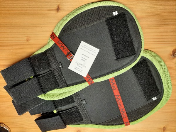 Gamaschen grün Komplettpreis 4 Stück